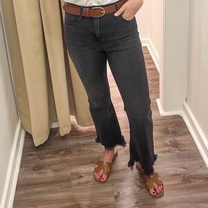Frayed Hem Ankle Jeans in Black - Women's Cropped Denim